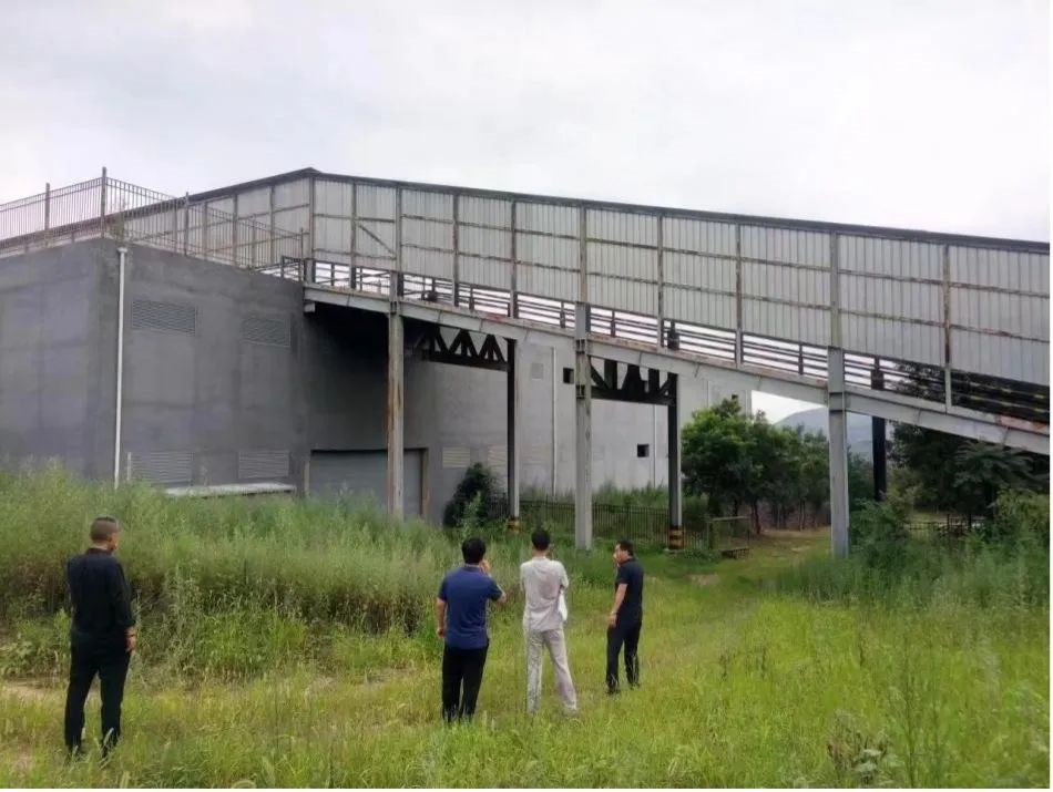 1696667753735679.jpg g.jpg